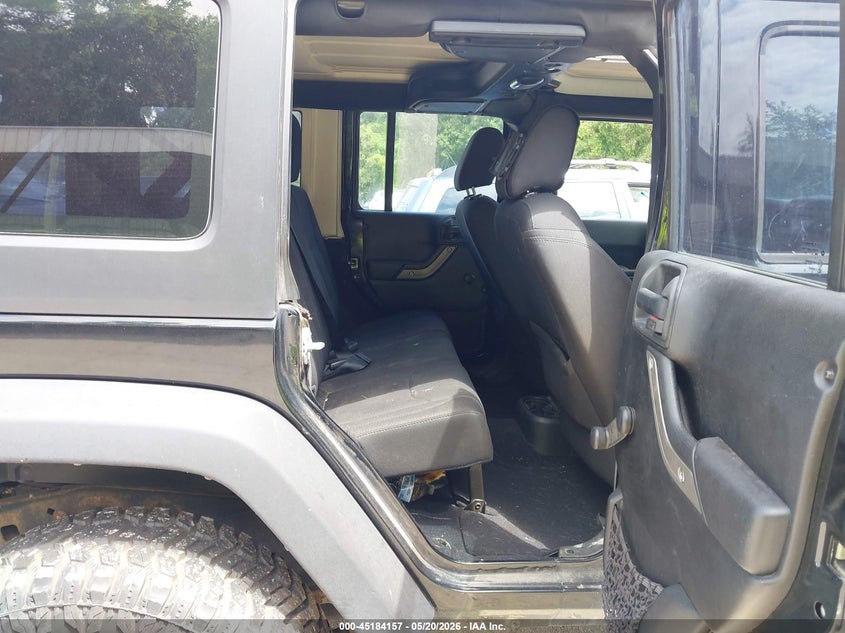 2016 JEEP WRANGLER UNLIMITED auction photo 8