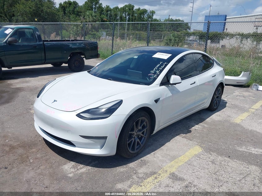 Vin: 5yj3e1ea5mf977440, lot: 45682114, tesla model 3 standard range plus rear-wheel drive 20212