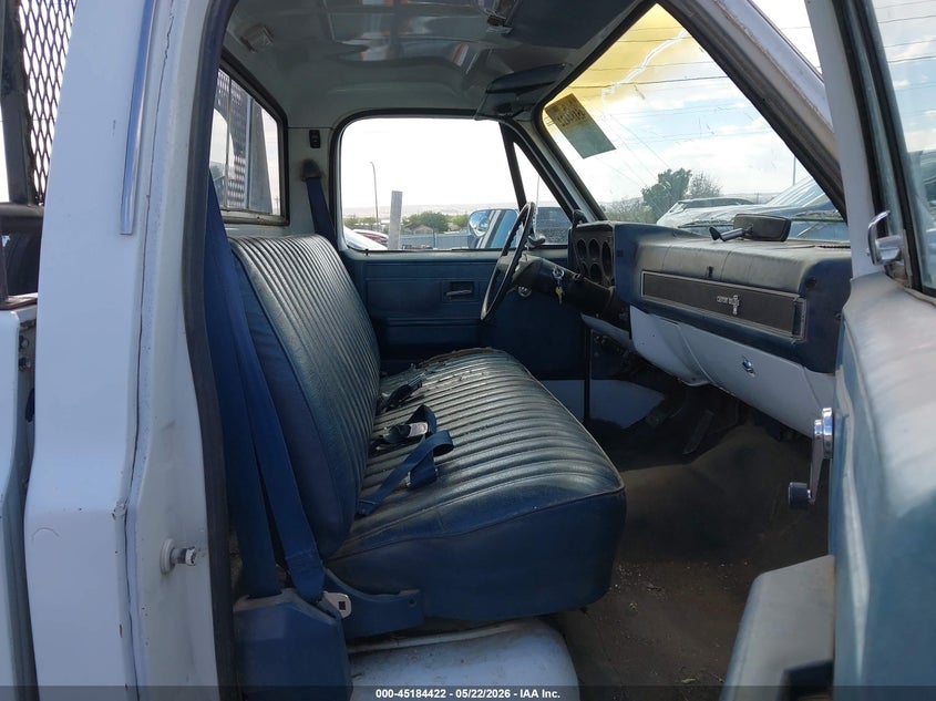 1985 CHEVROLET C20 auction photo 5
