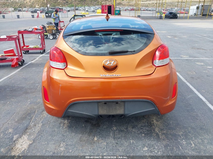 2017 Hyundai Veloster VIN: KMHTC6AD7HU307383 Lot: 45184479