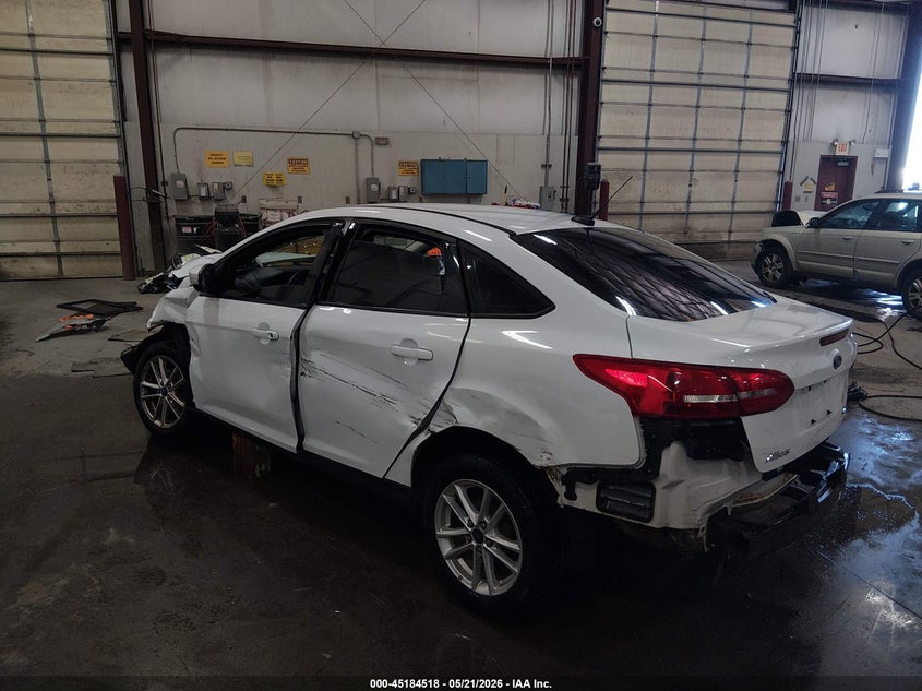 Vin: 1fadp3f21gl205039, lot: 45682230, ford focus se 20163