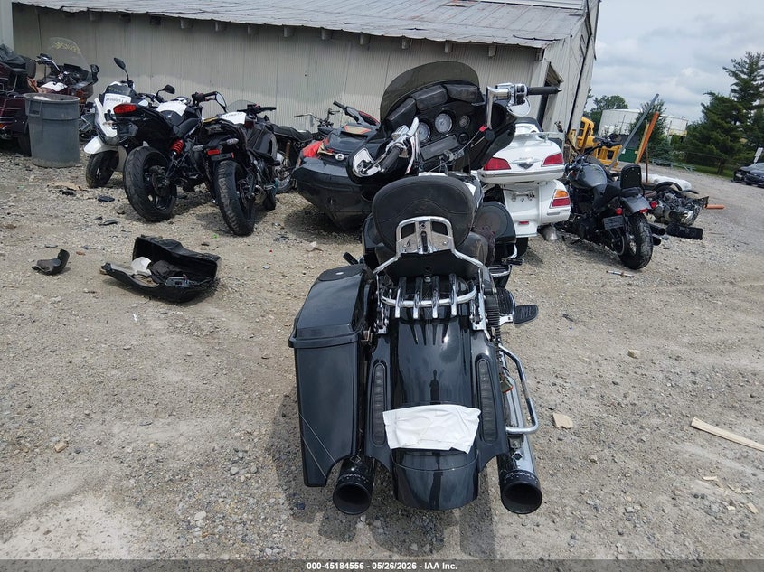 2012 Harley-Davidson Flhxse3 Cvo Street Glide VIN: 1HD1PZ817CB956567 Lot: 45184556