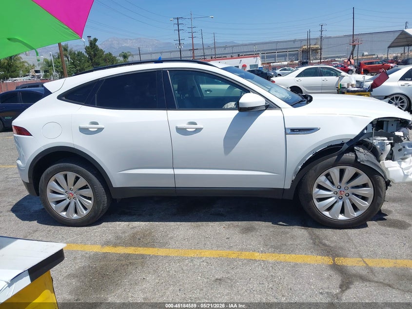 JAGUAR E-PACE - zdjęcie 13