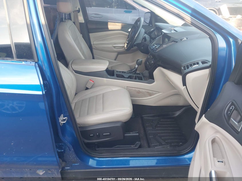2017 FORD ESCAPE auction photo 5