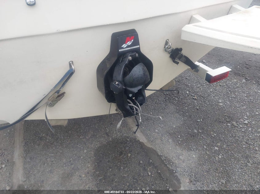 2001 BAYLINER 1950 CAPRI CLASSIC auction photo 6