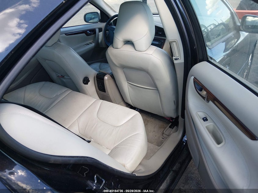 2008 Volvo S60 2.5T VIN: YV1RH592382689673 Lot: 45184736