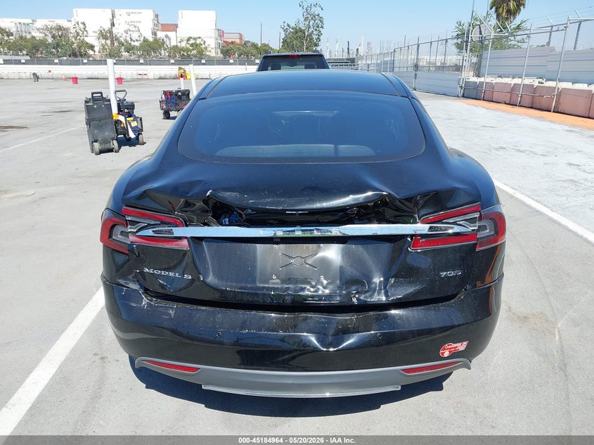 2015 Tesla Model S 70D/85D/P85D VIN: 5YJSA1E22FF104117 Lot: 45184964