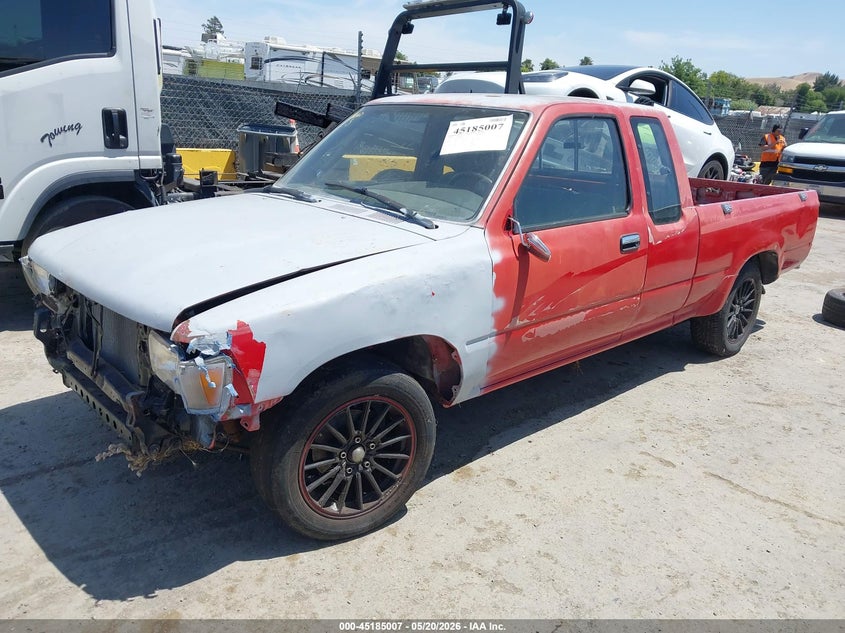 1993 TOYOTA PICKUP auction photo 2