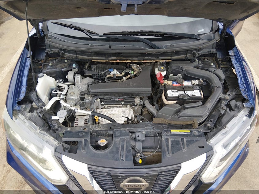2017 NISSAN ROGUE SL — Photo 10