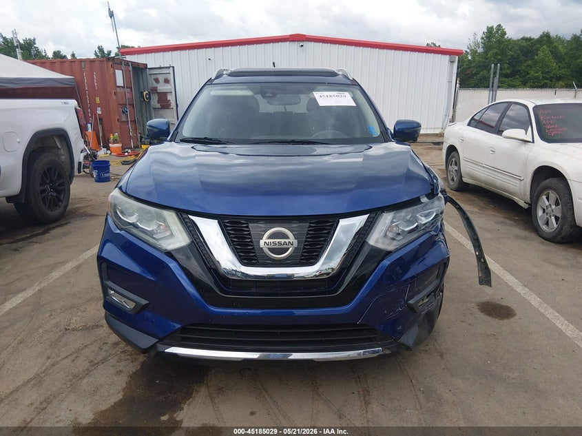 2017 NISSAN ROGUE SL — Photo 12