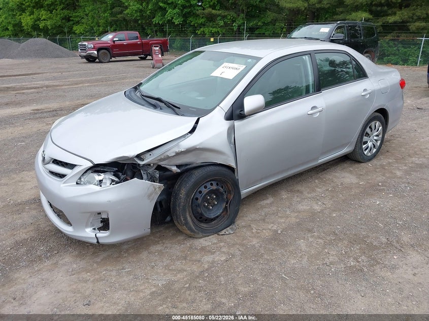 Vin: 2t1bu4ee0cc783534, lot: 45682792, toyota corolla le 20122