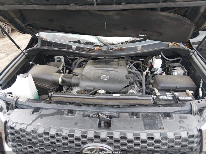 TOYOTA TUNDRA - zdjęcie 10