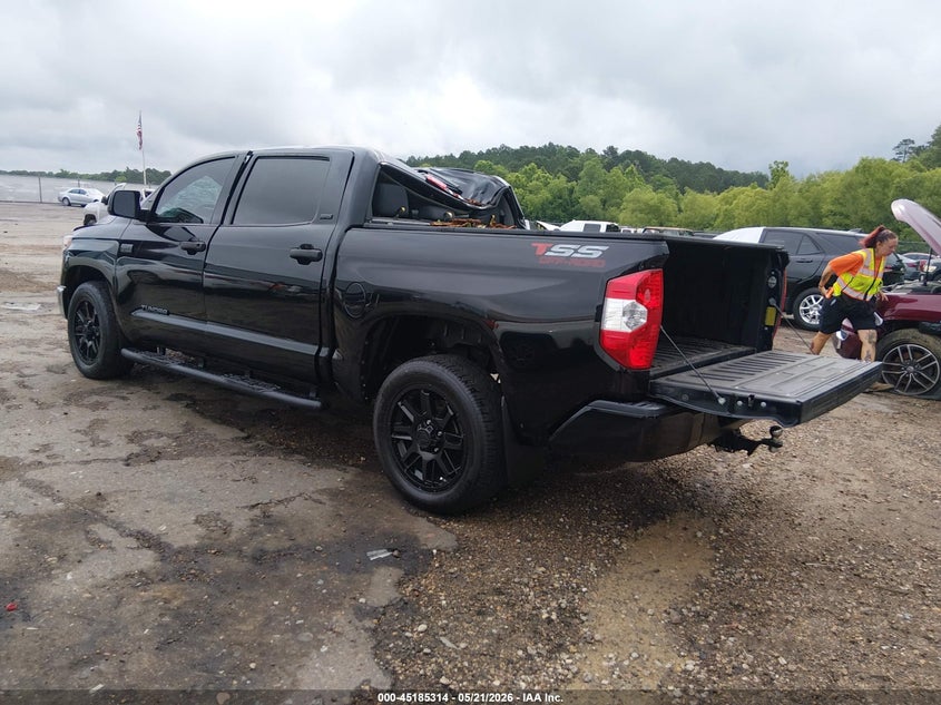 TOYOTA TUNDRA - zdjęcie 3