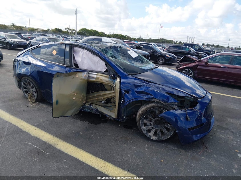 Vin: 7saygdee1sa338814, lot: 45683046, tesla model y long range dual motor all-wheel drive 2025 img_1