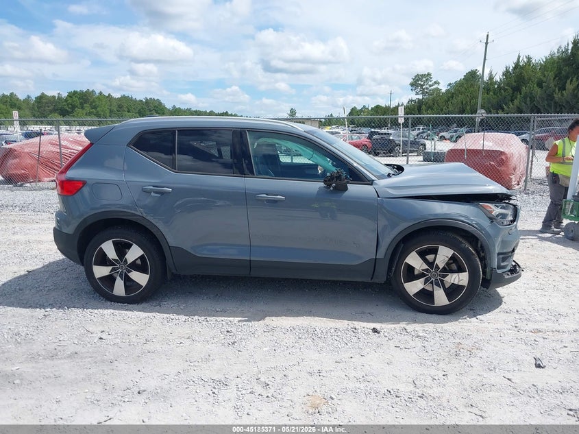 2021 Volvo Xc40 T5 Momentum VIN: YV4162UK0M2542927 Lot: 45185371
