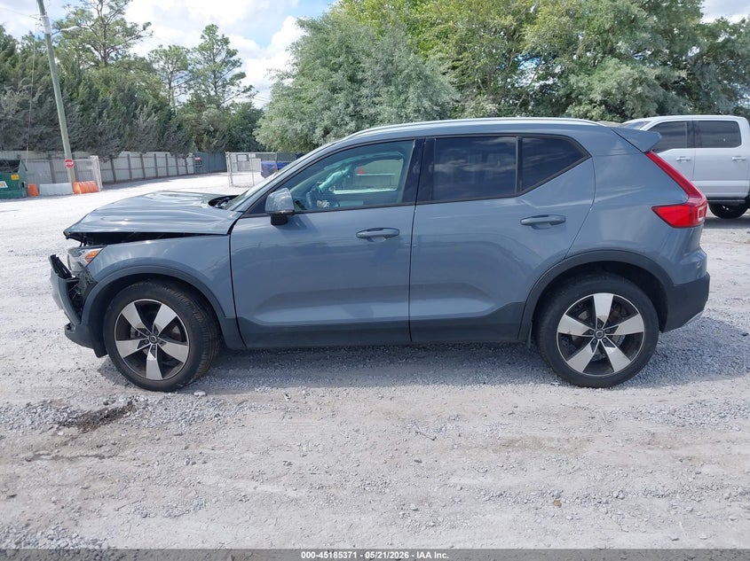 2021 Volvo Xc40 T5 Momentum VIN: YV4162UK0M2542927 Lot: 45185371