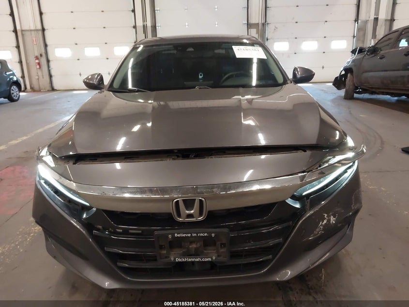 VIN 1HGCV1F98JA024683 2018 HONDA ACCORD TOURING