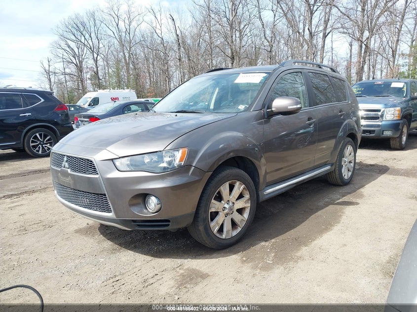 MITSUBISHI OUTLANDER 2013 VIN JA4AS3AW7DU010228