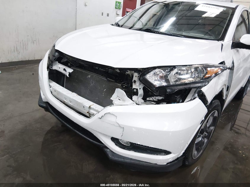 VIN 3CZRU6H59JM714023 2018 HONDA HR-V EX