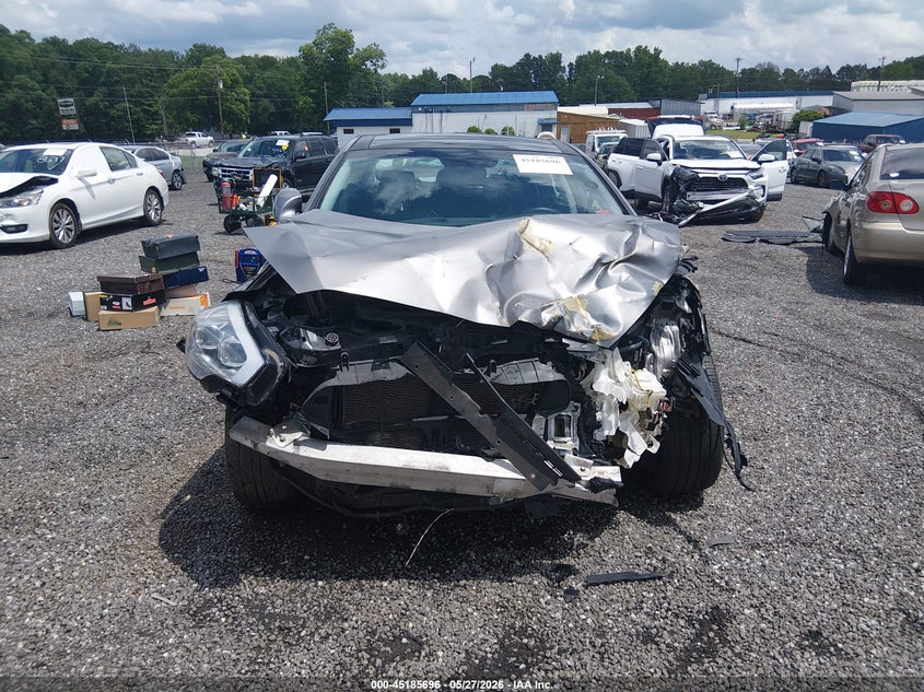 2015 Kia K900 Premium VIN: KNALU4D4XF6024055 Lot: 45185696