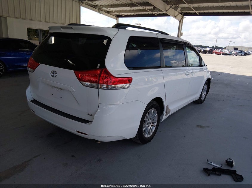 2012 Toyota Sienna 3.5 Xle V6 8 Passenger White Lot 111045185785 Vin 5TDYK3DC4CS249602