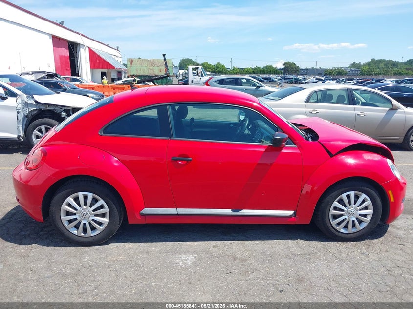 2012 Volkswagen Beetle Entry VIN: 3VWFP7AT2CM646484 Lot: 45185843
