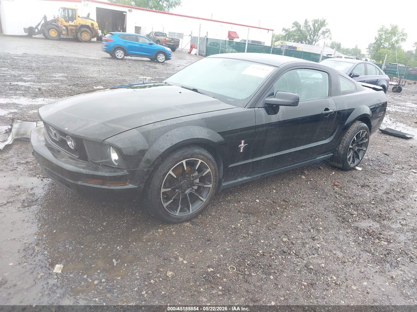 2007 Ford Mustang V6 Deluxe/V6 Premium 1ZVHT80N975362830 photo 1
