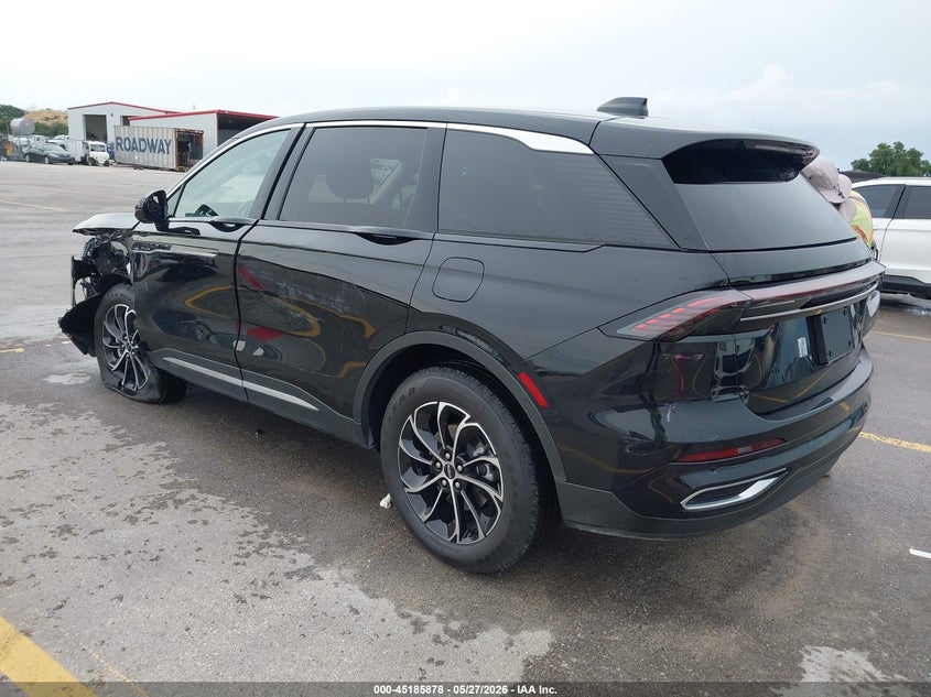 2026 LINCOLN NAUTILUS auction photo 3