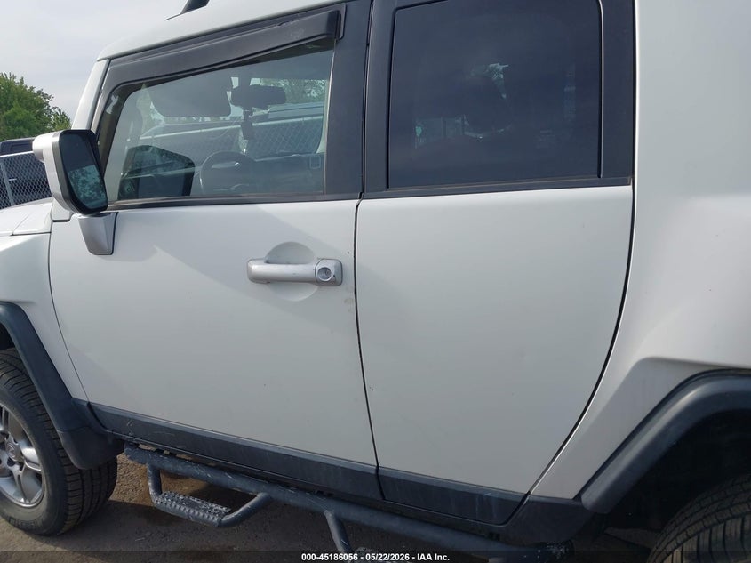 2011 Toyota Fj Cruiser VIN: JTEBU4BF9BK100882 Lot: 45186056