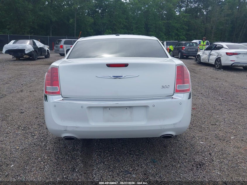 2C3CCACGXCH188551 2012 Chrysler 300 3.6 Limited white