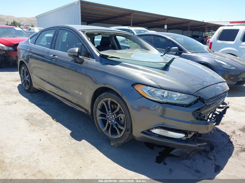 Vin: 3fa6p0lu1hr300264, lot: 45683817, ford fusion hybrid se 2017 img_1