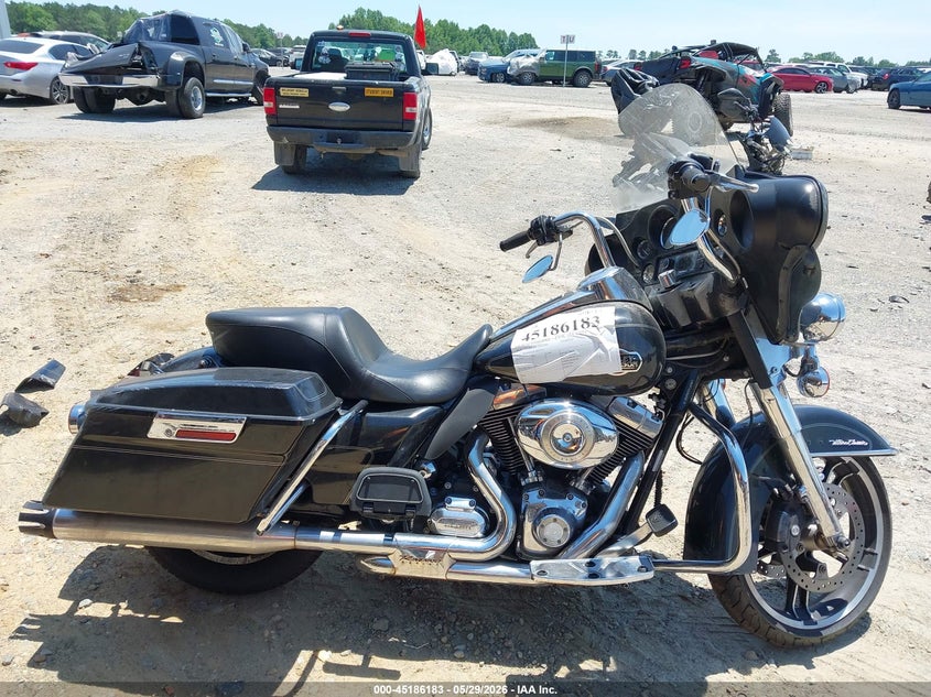 2010 Harley-Davidson Flhtcu VIN: 1HD1FC41XAB613271 Lot: 45186183