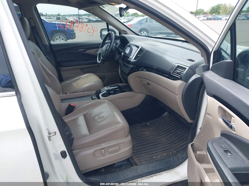 2016 HONDA PILOT auction photo 5