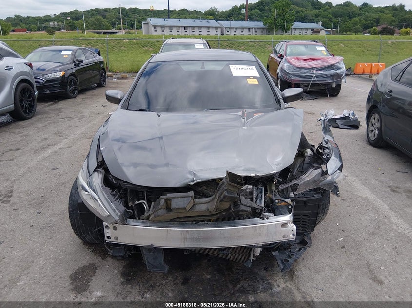 VIN 1N4AL3APXJC111198 2018 NISSAN ALTIMA 2.5 SV