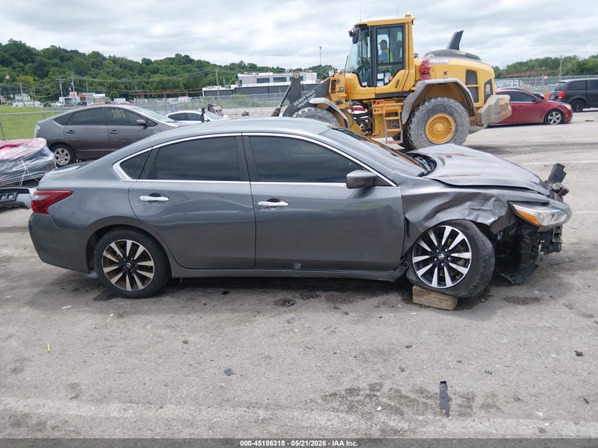VIN 1N4AL3APXJC111198 2018 NISSAN ALTIMA 2.5 SV