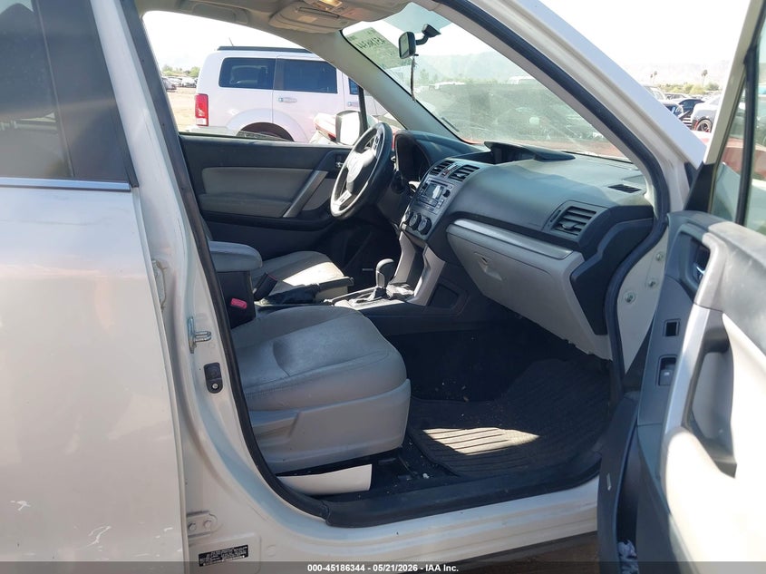 2015 Subaru Forester VIN JF2SJAUCXFH841285 nuotrauka 5