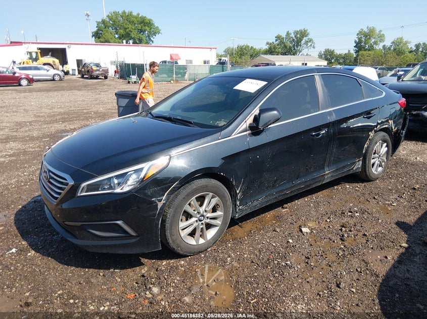 2016 Hyundai Sonata Se 5NPE24AF7GH319595 photo 1