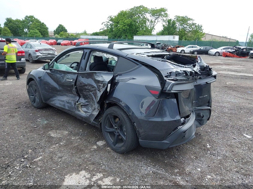 2026 TESLA MODEL Y auction photo 3