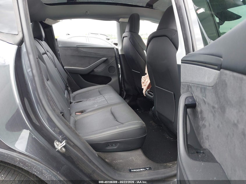 2026 TESLA MODEL Y auction photo 8