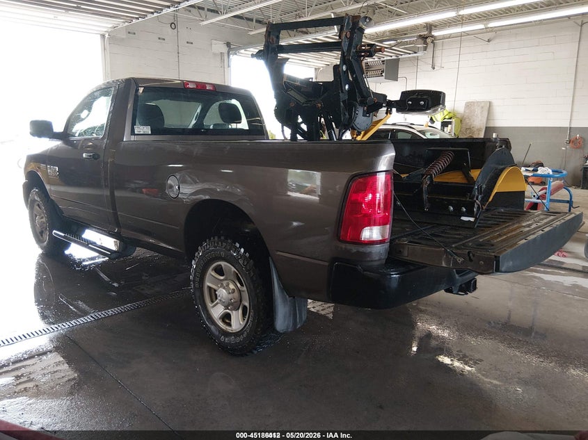Vin: 3c6lr5at0jg363587, lot: 45684124, ram 2500 tradesman  4x4 8' box 20183