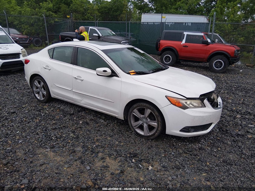 Vin: 19vde1f71de012483, lot: 45684328, acura ilx 2.0l 2013 img_1