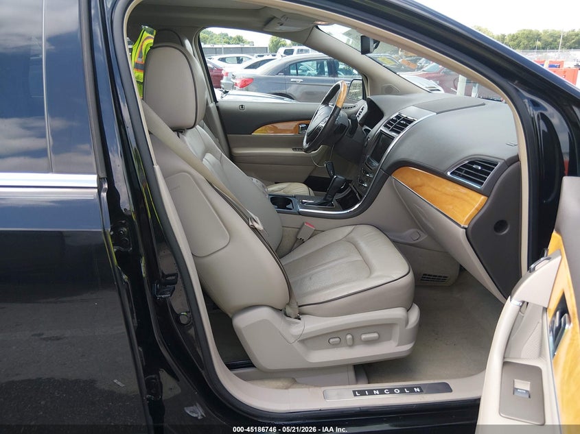 2013 LINCOLN MKX auction photo 5