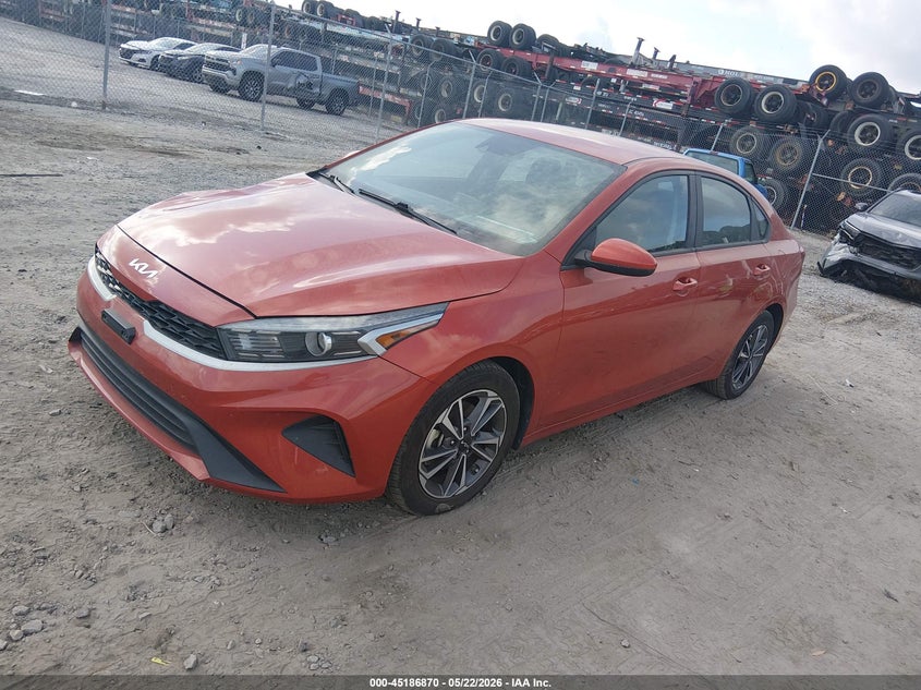 2023 KIA FORTE auction photo 2