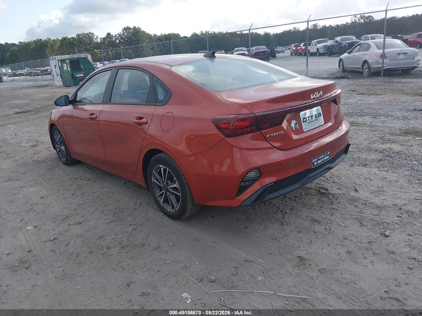 2023 KIA FORTE auction photo 3