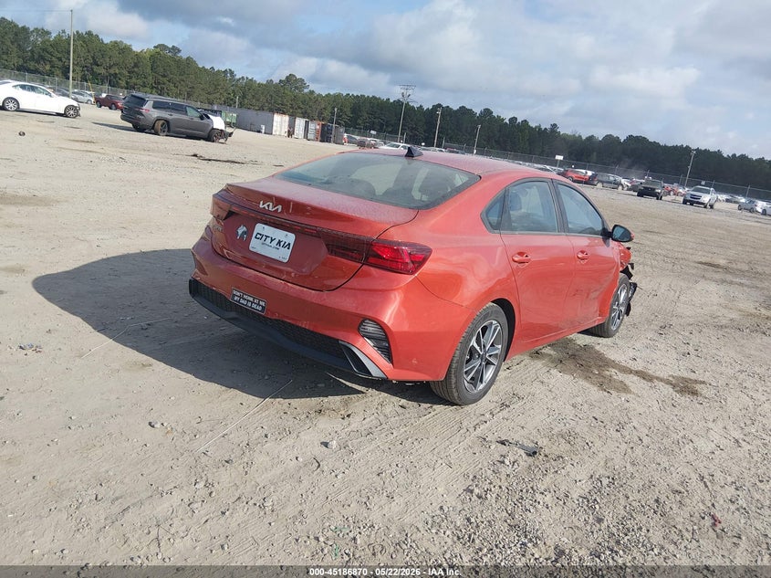 2023 KIA FORTE auction photo 4
