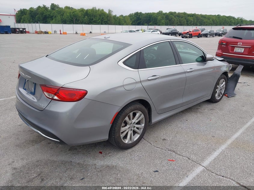 2015 CHRYSLER 200 auction photo 4