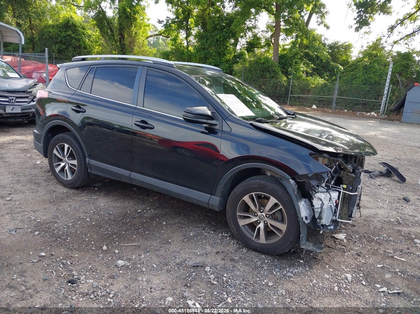 2017 TOYOTA RAV4 auction photo 1