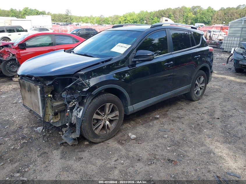 2017 TOYOTA RAV4 auction photo 2