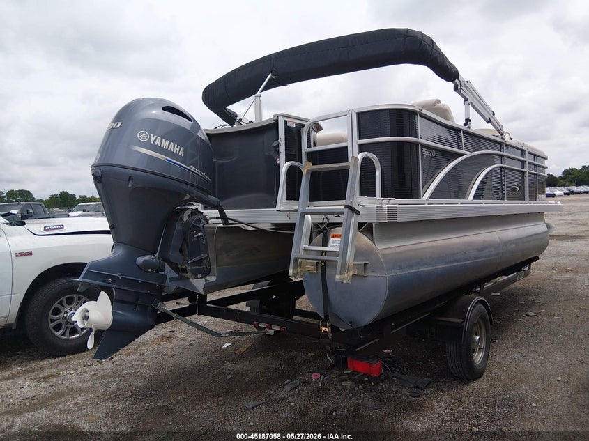 2018 BENNINGTON OTHER auction photo 4
