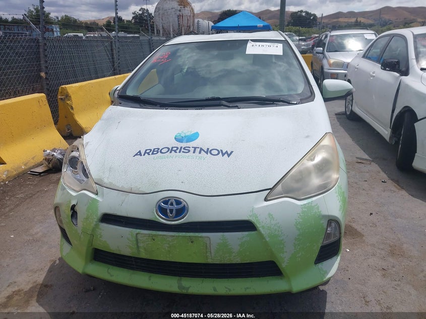 2013 Toyota Prius C One VIN: JTDKDTB36D1556819 Lot: 45187074